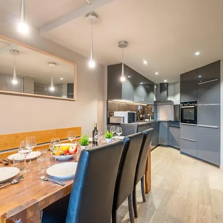 In-out - Heart Of Spacious 8 Guests Apartment, Wifi 303 Val Thorens